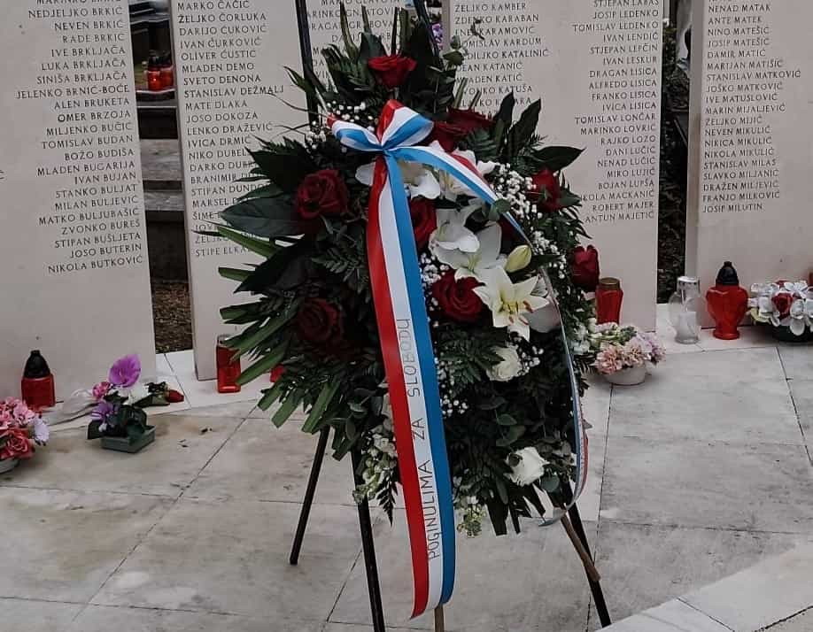 Delegacija SDP-a obilježila 33. obljetnicu VRO "Maslenica 93"