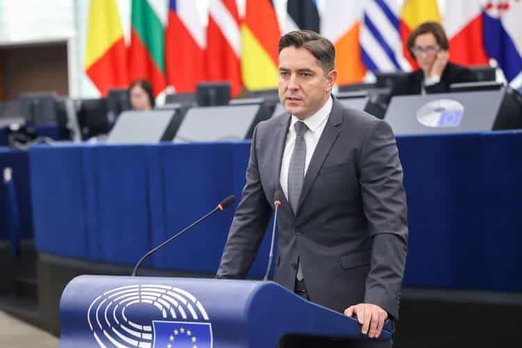 Vešligaj: Borba za ravnopravnost ne prestaje