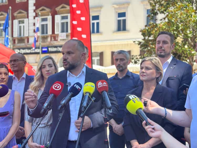 Slika galerije 1