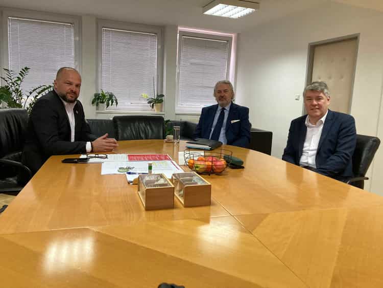 Hajdaš Dončić primio predstavnika Udruženja stranih ulagača