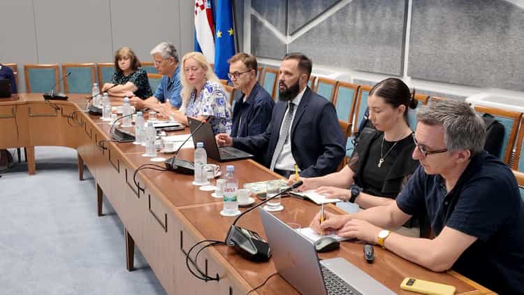 Okrugli stol SDP-a: Ključno je vratiti dostupnost javnog zdravstva