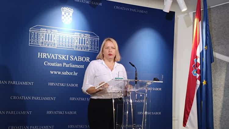 Ikić Baniček osudila negiranje holokausta u Hrvatskom saboru